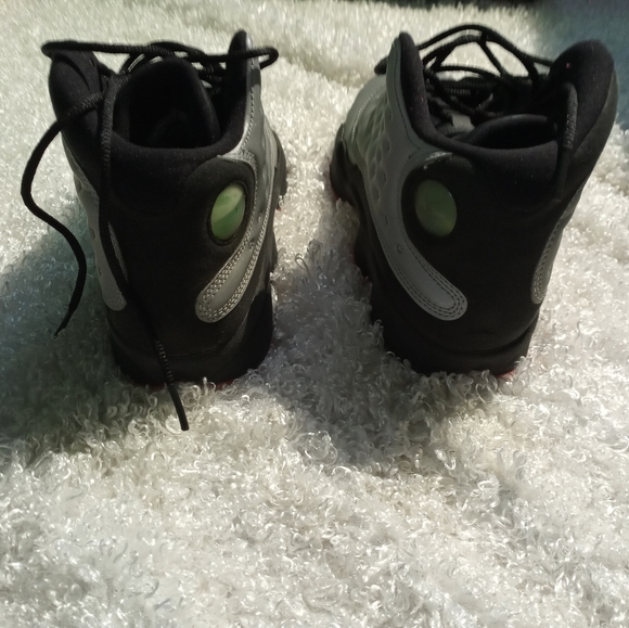 AIR JORDAN 13 RETRO 'REFLECTIVE SILVER'  size 5y - Picture 4 of 6